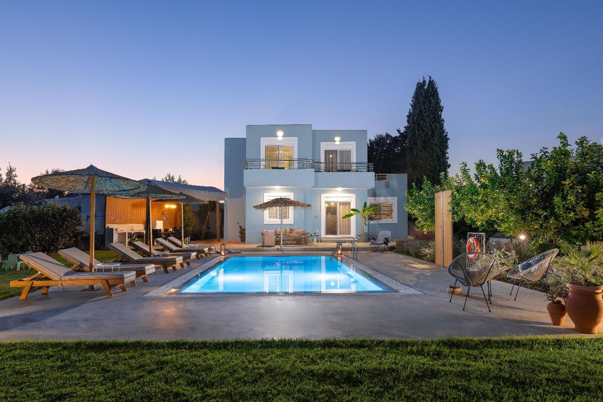 Ethria Pool Villa With Heated Jacuzzi Афанту Екстериор снимка